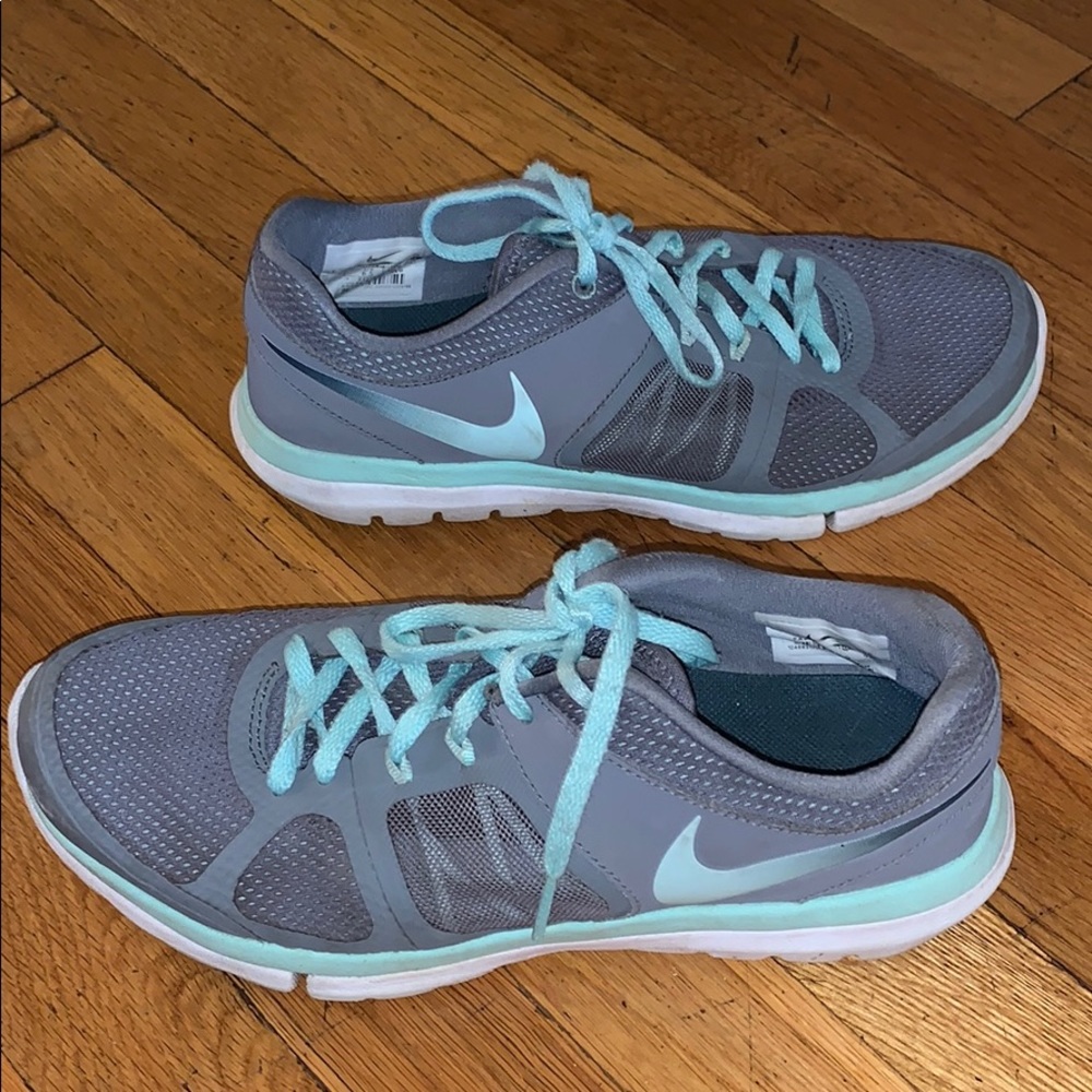 NIKE sneakers
